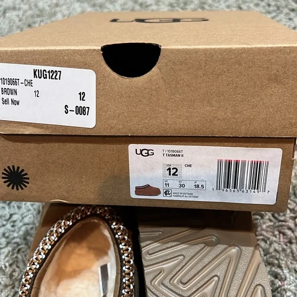 NEW Girls UGG Tasman II Size 12T - Picture 7 of 8